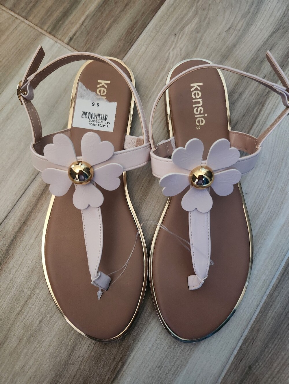 Kensie Floral Thong Sandals